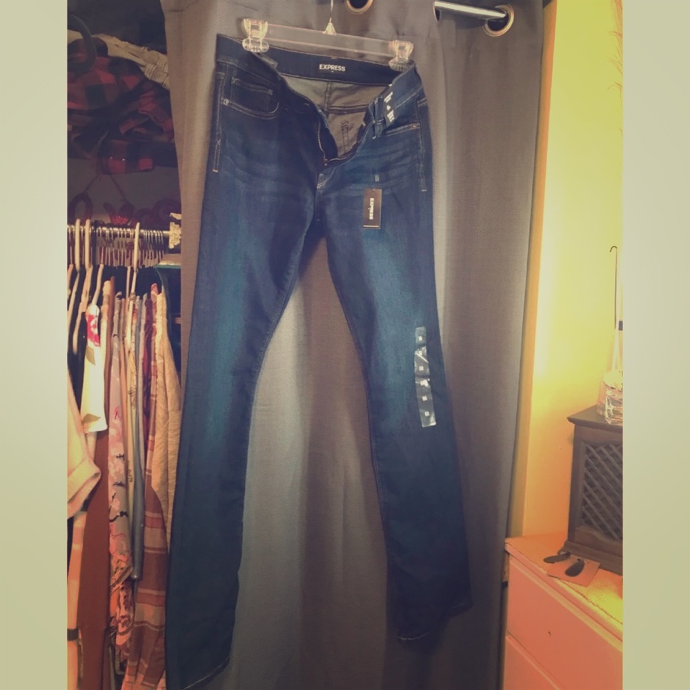 Express
Barely boot mid rise jeans